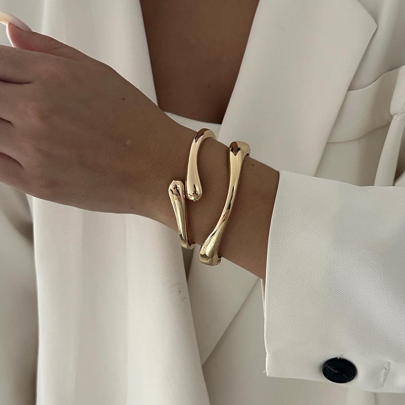 Rainhonor Chunky Gold Bangles Bracelets for Women Gold Cuff Bracelet Set Waterproof Non Tarnish Stack Bracelet for Women Gifts - Image 3